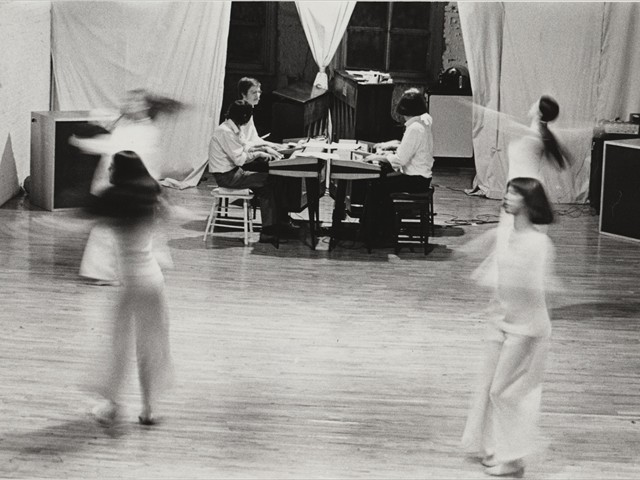 Photo:  Richard Barnet<br/>LAURA DEAN AND DANCE COMPANY<br/>STEVE REICH AND MUSICIANS in rehearsal<br/>1972
