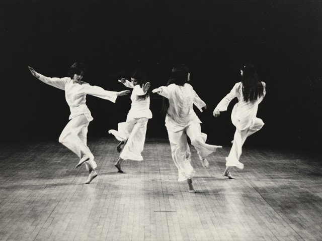 Photo:  Phillip Jones<br/>LAURA DEAN AND DANCE COMPANY<br/>'STAMPING DANCE' <br/>1972