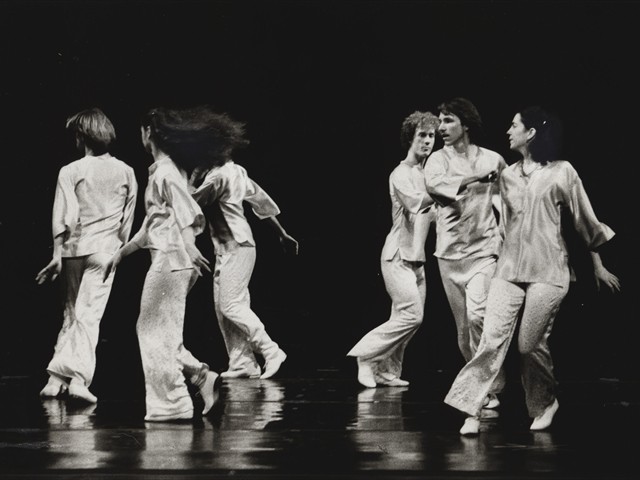 Photo:  Lois Greenfield<br/>LAURA DEAN DANCERS AND MUSICIANS<br/>'DANCE' 1976